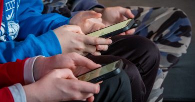 “Creará capacidades para la vigilancia, el control y la censura”: polémica con la regulación que obliga a revisar mensajes privados para combatir la pedofilia