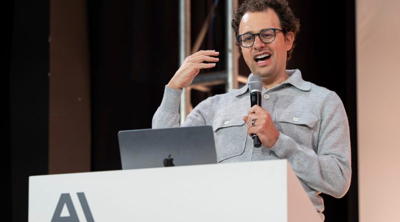 El acuerdo extrajudicial que le da un vuelco a la batalla legal de los autores contra la IA El acuerdo extrajudicial que le da un vuelco a la batalla legal de los autores contra la IA