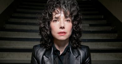 Meredith Whittaker, presidenta de Signal: “En tecnología es muy fácil que el marketing sustituya a la sustancia. Eso es lo que pasa con Telegram”