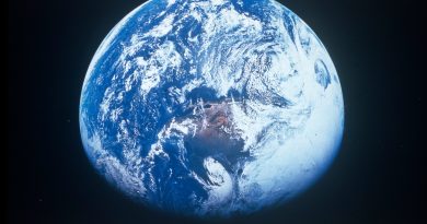 La Tierra pierde su equilibrio: el norte del planeta se está oscureciendo