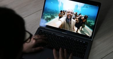 ¿Rezar con una máquina? La inteligencia artificial empieza a creer en Dios