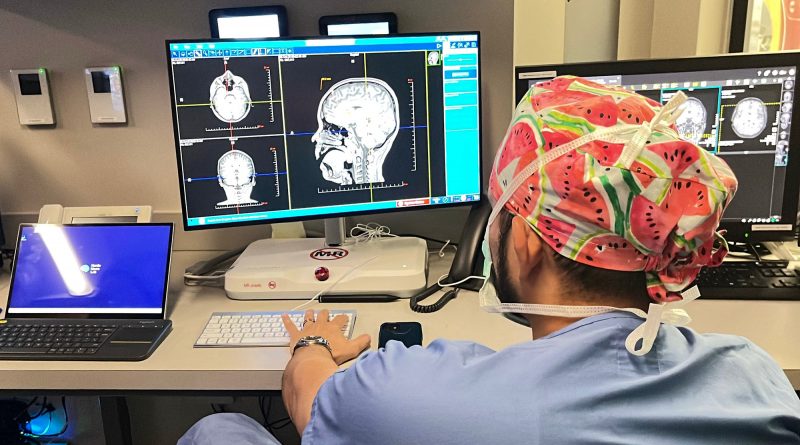 Los neurólogos alertan ante una polémica cirugía para tratar la migraña: “Falta evidencia científica”