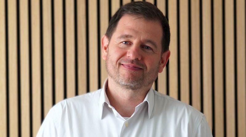 Justo Hidalgo, doctor en Ciencia de Datos: “Existen capacidades que surgen de la IA a partir de cierta complejidad y son impredecibles”