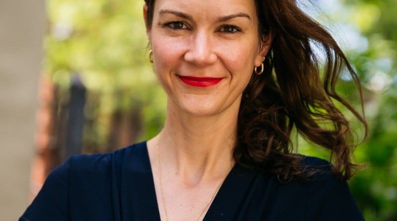 Emily Goligoski, investigadora: “Tengo reglas sobre el uso de dispositivos en clase. ¿Cómo competir contra la dopamina mientras doy algo de teoría?” Emily Goligoski, investigadora: “Tengo reglas sobre el uso de dispositivos en clase. ¿Cómo competir contra la dopamina mientras doy algo de teoría?”