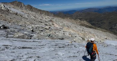 El Aneto agoniza: el mayor glaciar de España queda partido en tres y acelera su desaparición