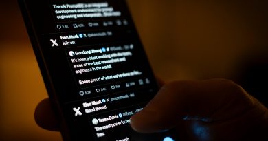 Bruselas multa con 120 millones a X por falta de transparencia con la publicidad y el diseño engañoso de su ‘blue check’