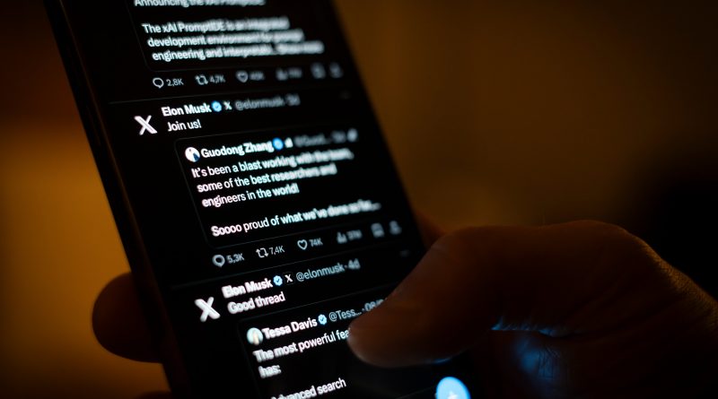 Bruselas multa con 120 millones a X por falta de transparencia con la publicidad y el diseño engañoso de su ‘blue check’ Bruselas multa con 120 millones a X por falta de transparencia con la publicidad y el diseño engañoso de su ‘blue check’