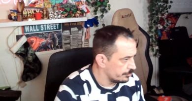 TikTok cierra la cuenta de Simón Pérez tras la muerte de un ‘streamer’ de su entorno